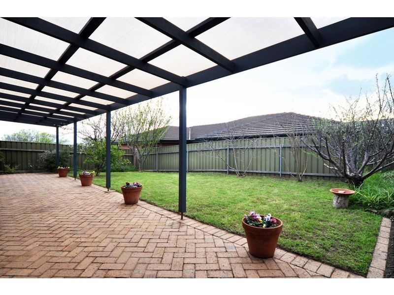 6 Monaco Circuit, Aberfoyle Park SA 5159