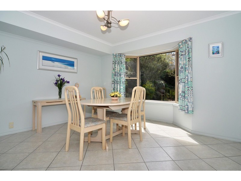 15 Highfield Drive, Aberfoyle Park SA 5159
