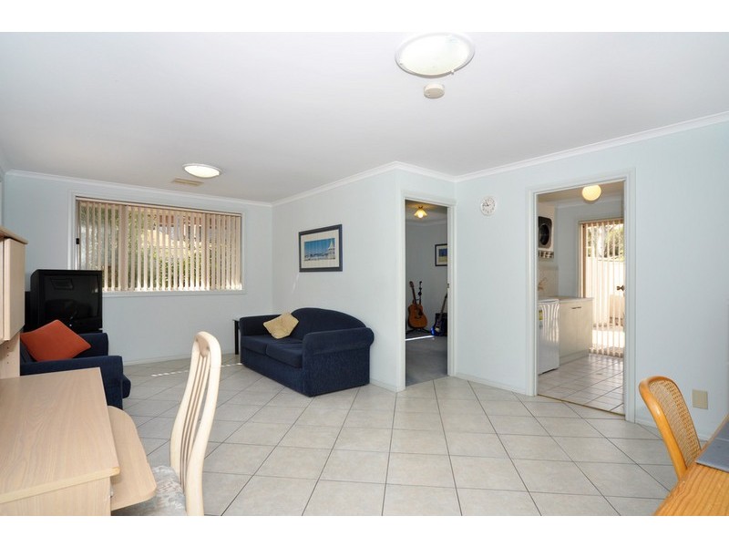 15 Highfield Drive, Aberfoyle Park SA 5159