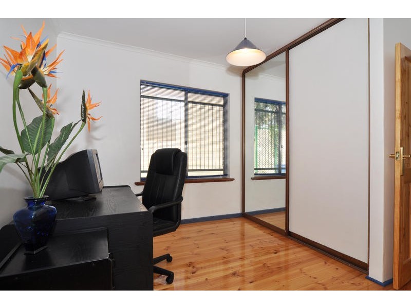 9 Gorelon Drive, Flagstaff Hill SA 5159