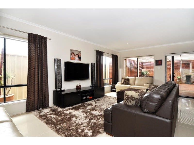 39A Pine Drive, Aberfoyle Park SA 5159