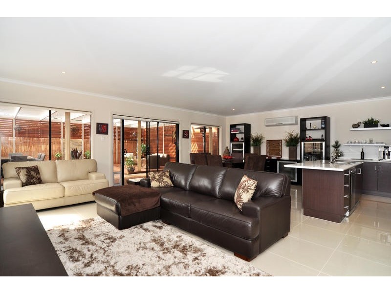 39A Pine Drive, Aberfoyle Park SA 5159