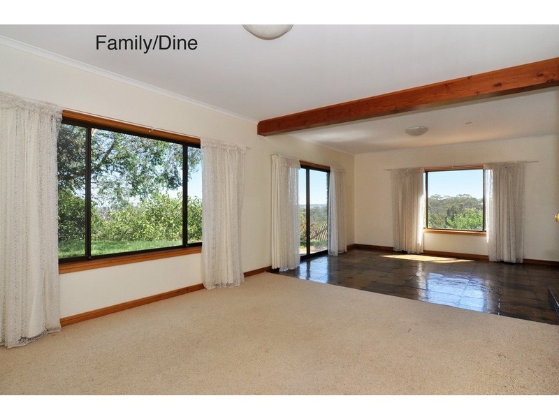209 Windebanks Road, Aberfoyle Park SA 5159