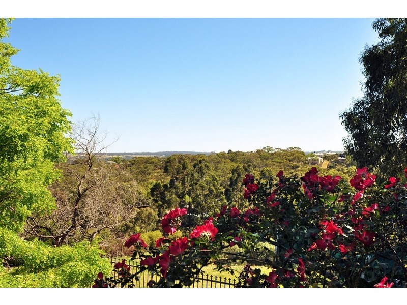 209 Windebanks Road, Aberfoyle Park SA 5159