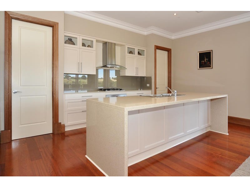 6 Lacebark Court, Flagstaff Hill SA 5159