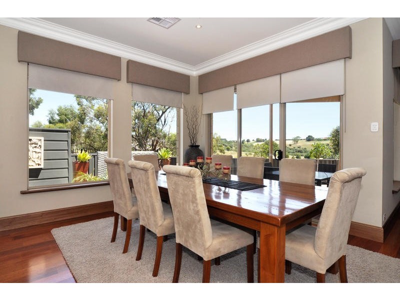 6 Lacebark Court, Flagstaff Hill SA 5159