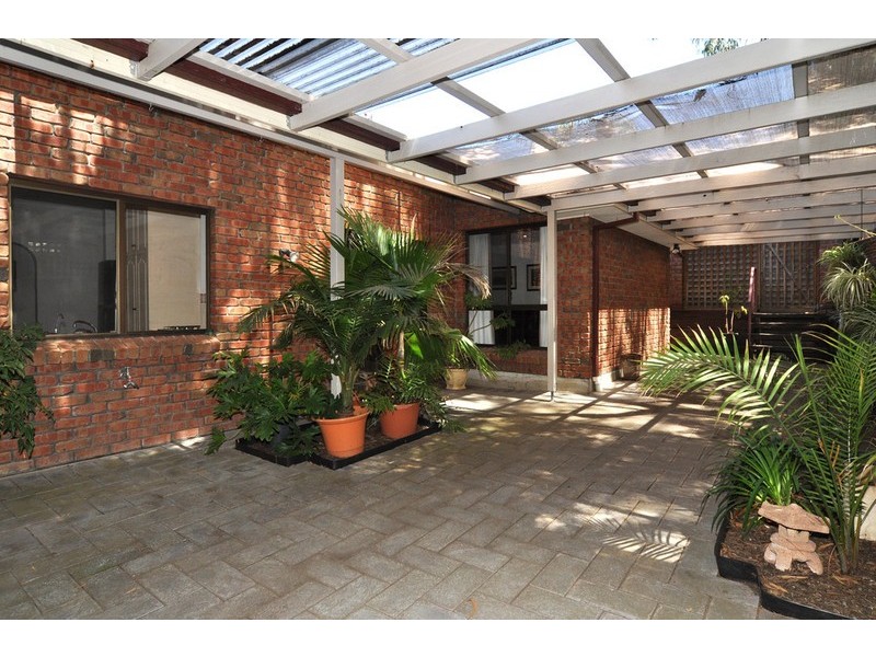 18 Songlark Grove, Flagstaff Hill SA 5159