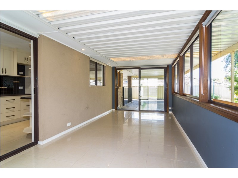 15 Campus Drive, Aberfoyle Park SA 5159