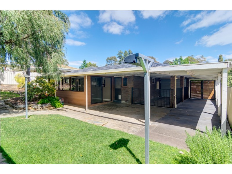15 Campus Drive, Aberfoyle Park SA 5159
