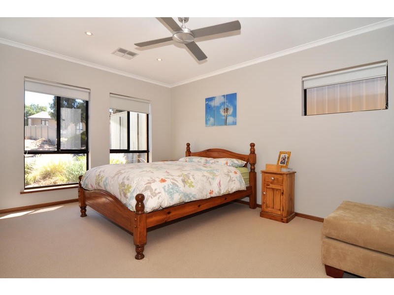3 Beverley Street, Flagstaff Hill SA 5159