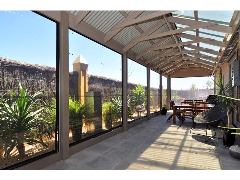 17 Acacia Grove, Flagstaff Hill SA 5159