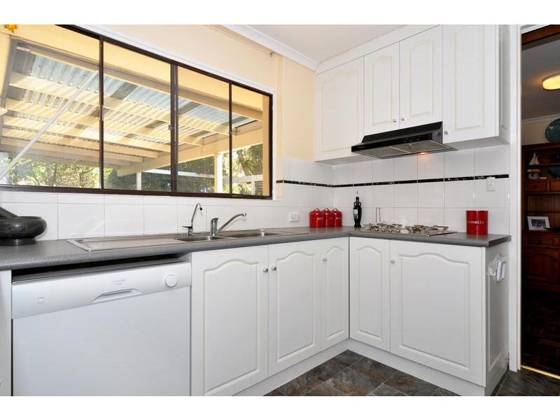 4 Coromandel Street, Flagstaff Hill SA 5159