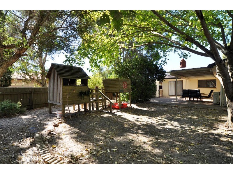 4 Coromandel Street, Flagstaff Hill SA 5159