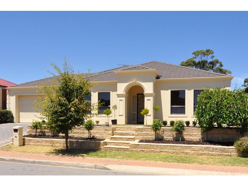 25 Pinnacle Crescent, Flagstaff Hill SA 5159