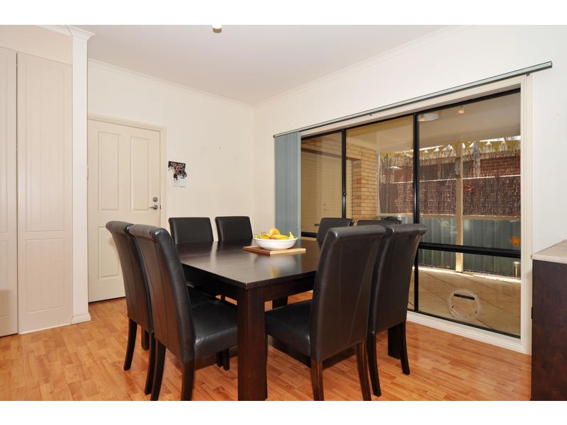 25 Pinnacle Crescent, Flagstaff Hill SA 5159