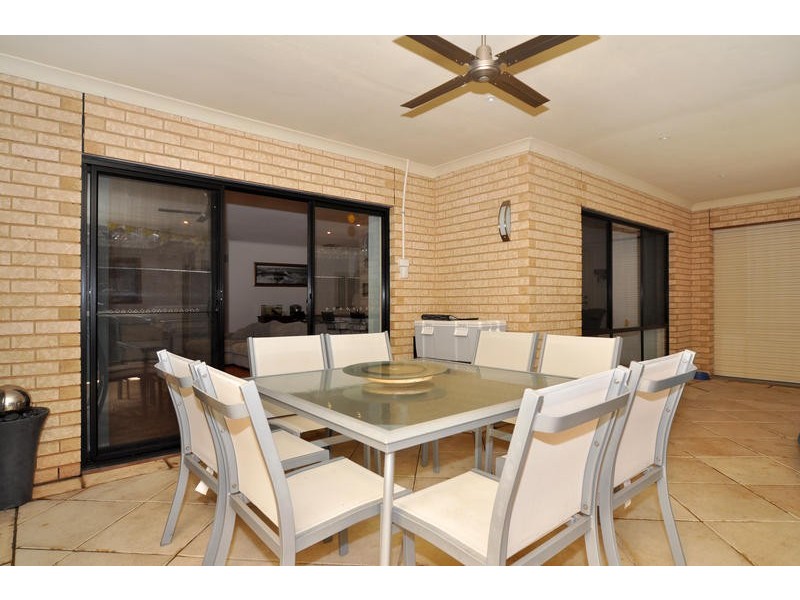 25 Pinnacle Crescent, Flagstaff Hill SA 5159