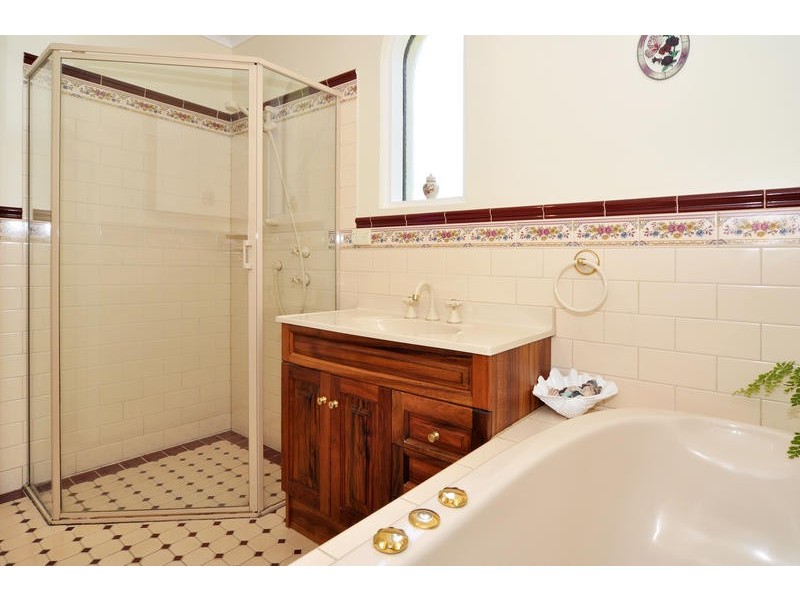 16 Goldsack Avenue, Coromandel Valley SA 5051