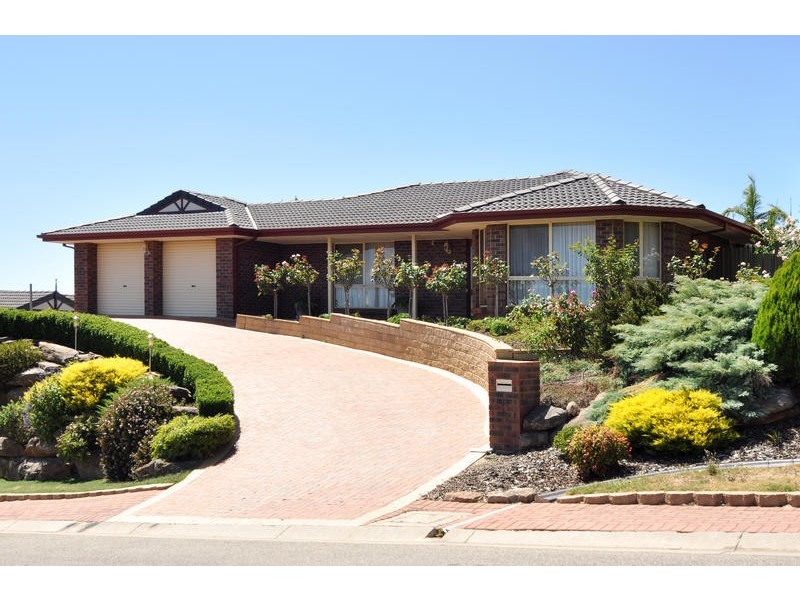 38 Coachwood Drive, Aberfoyle Park SA 5159