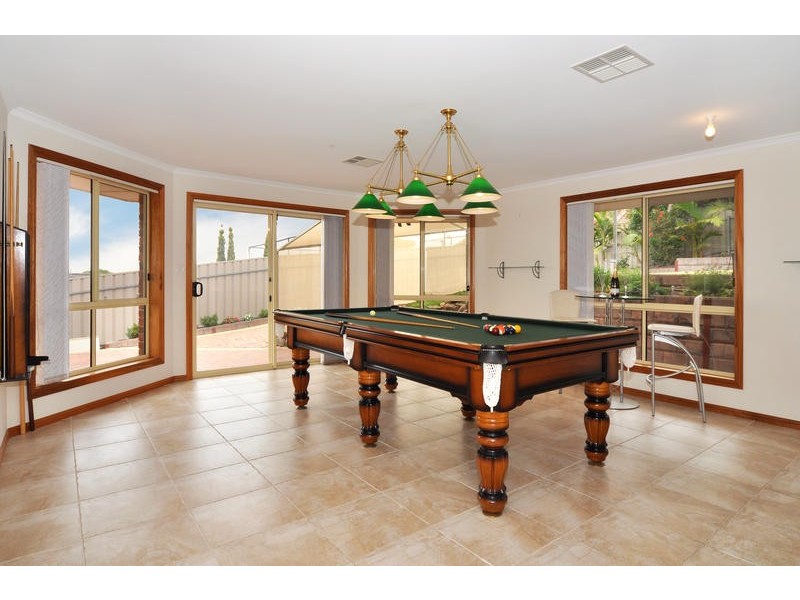 38 Coachwood Drive, Aberfoyle Park SA 5159