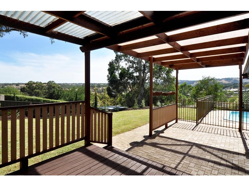 16 Kingfisher Circuit, Flagstaff Hill SA 5159