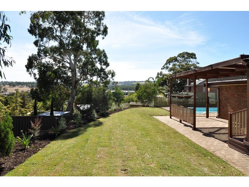 16 Kingfisher Circuit, Flagstaff Hill SA 5159