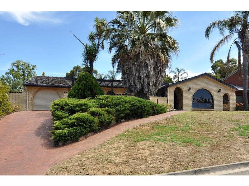 8 St Helena Street, Flagstaff Hill SA 5159