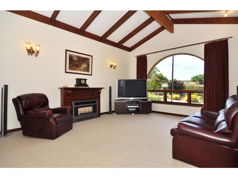 8 St Helena Street, Flagstaff Hill SA 5159