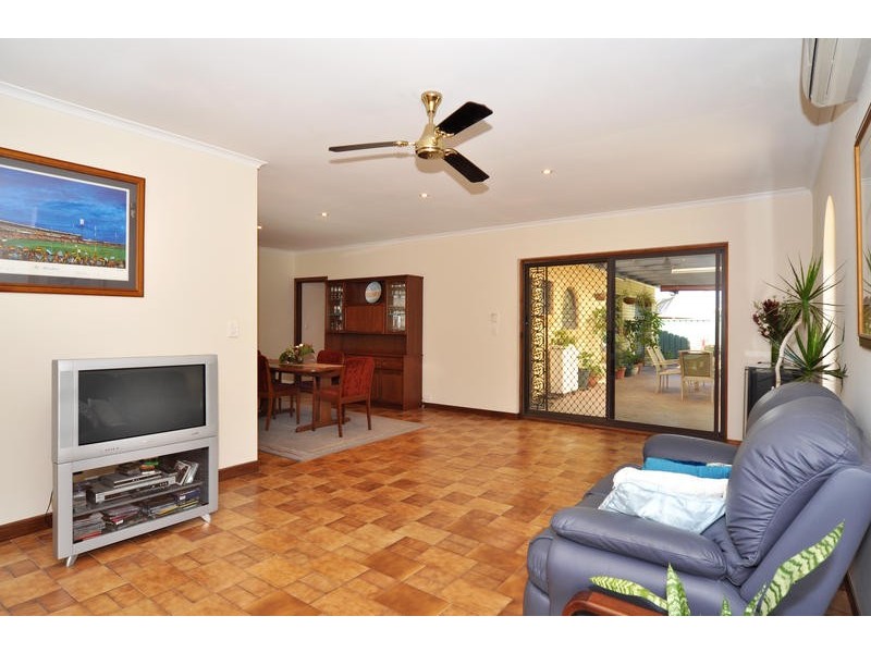 8 St Helena Street, Flagstaff Hill SA 5159