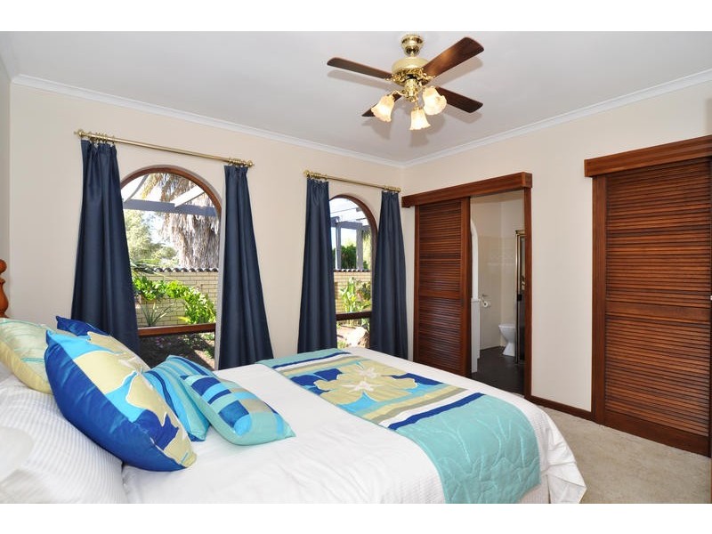 8 St Helena Street, Flagstaff Hill SA 5159