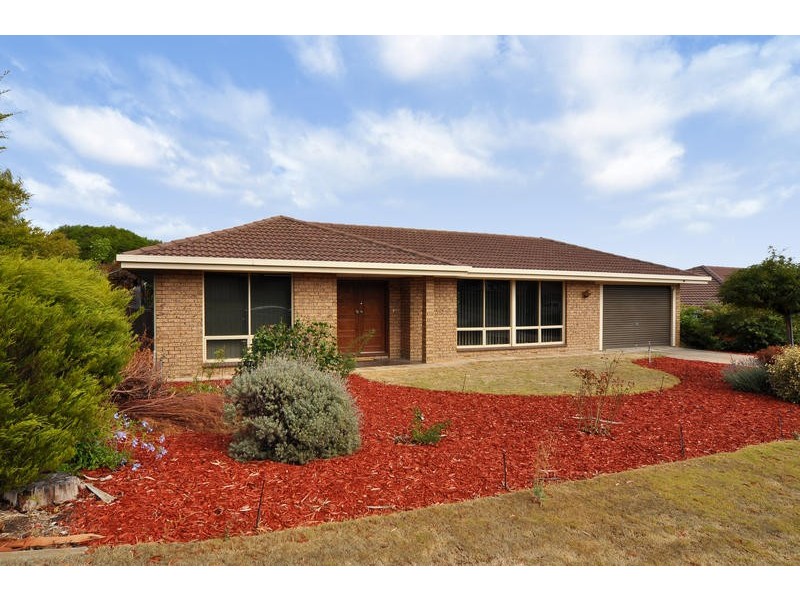 10 Roxanne Street, Happy Valley SA 5159