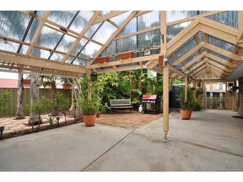 8 Pridham Court, Aberfoyle Park SA 5159