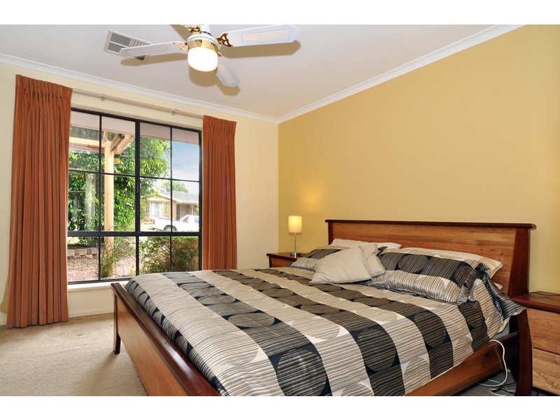 8 Pridham Court, Aberfoyle Park SA 5159