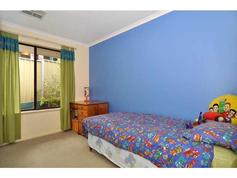 8 Pridham Court, Aberfoyle Park SA 5159