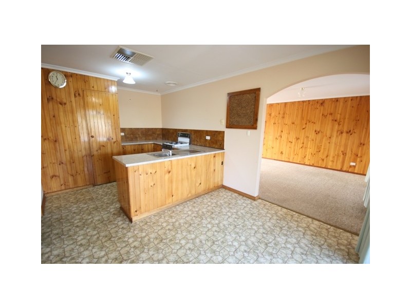 8 Abiona Street, Flagstaff Hill SA 5159