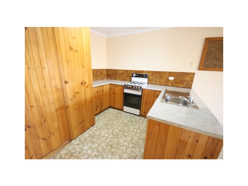 8 Abiona Street, Flagstaff Hill SA 5159