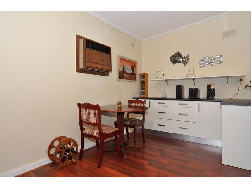 8 Sedunary Road, Morphett Vale SA 5162
