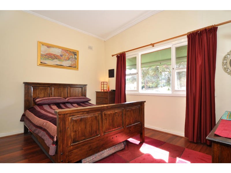 8 Sedunary Road, Morphett Vale SA 5162