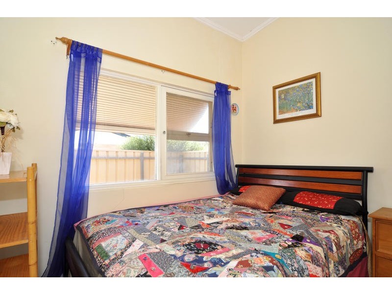 8 Sedunary Road, Morphett Vale SA 5162