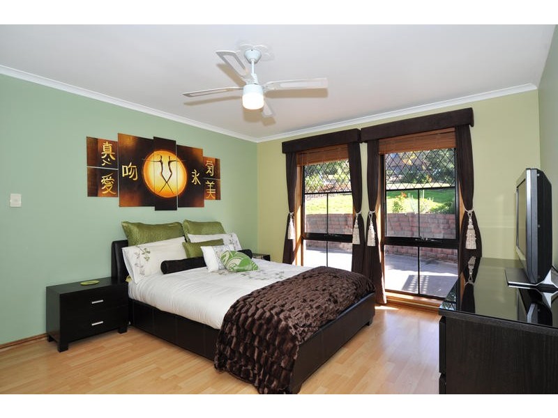 95 Kingfisher Circuit, Flagstaff Hill SA 5159