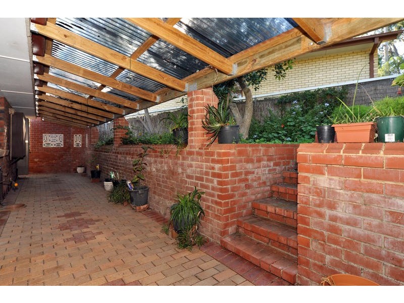 31 Justine Street, Flagstaff Hill SA 5159