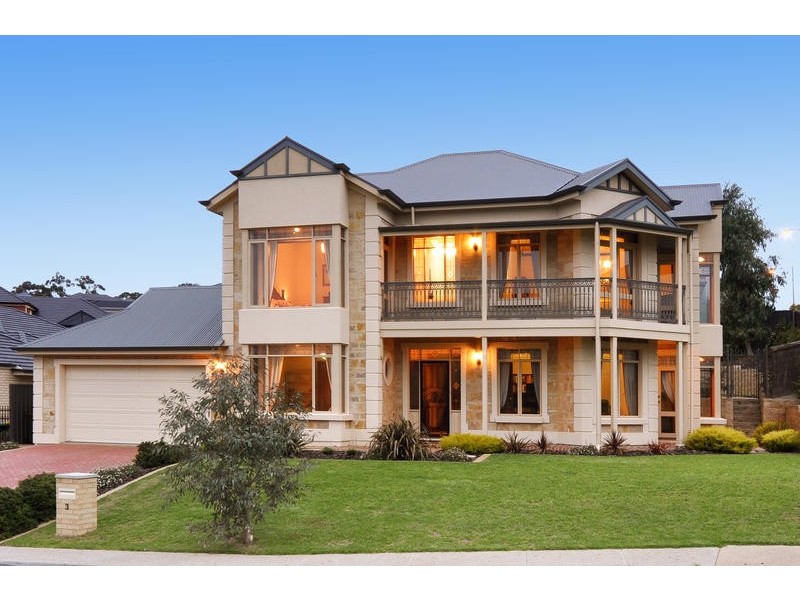 3 Plantation Avenue, Flagstaff Hill SA 5159