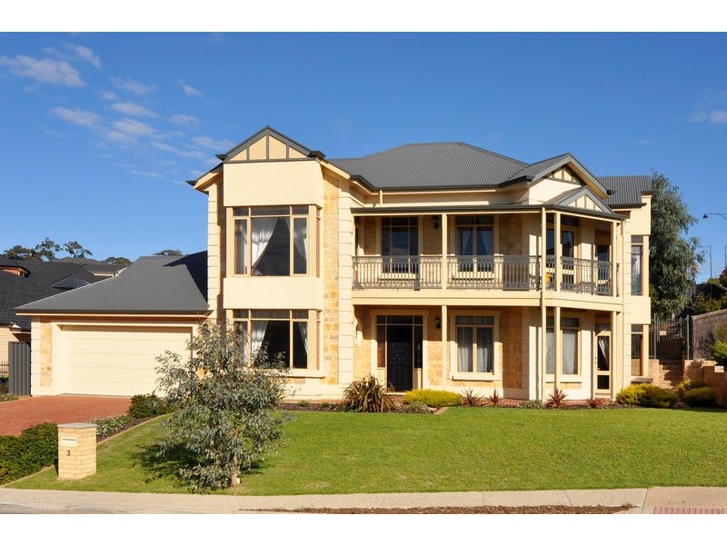 3 Plantation Avenue, Flagstaff Hill SA 5159