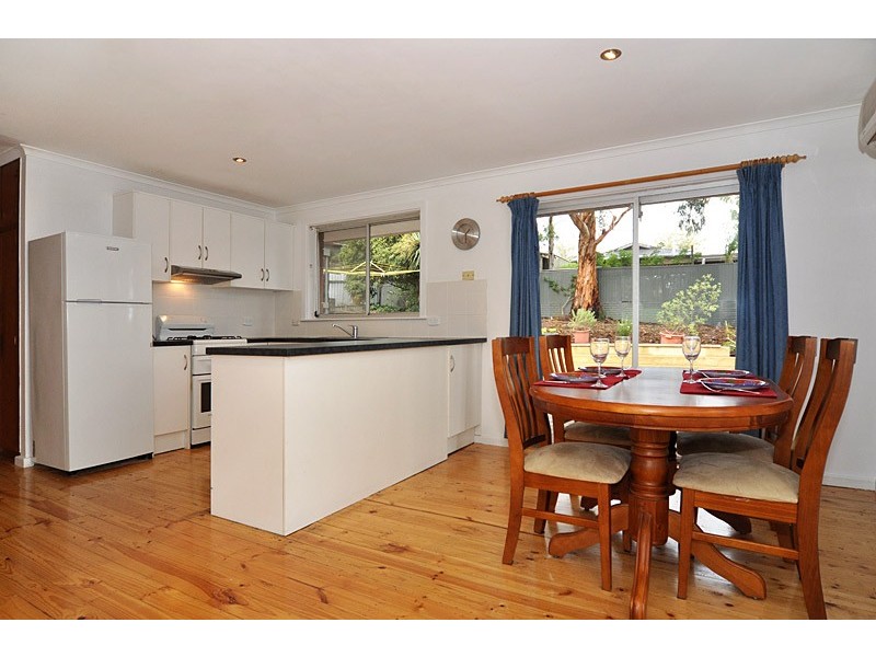 64 Manning Road, Aberfoyle Park SA 5159