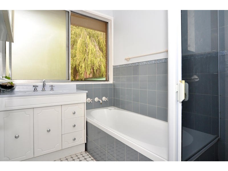 12 Runyon Court, Reynella SA 5161