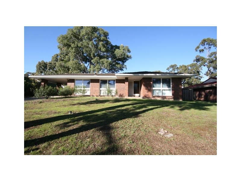 4 Balara Crescent, Flagstaff Hill SA 5159