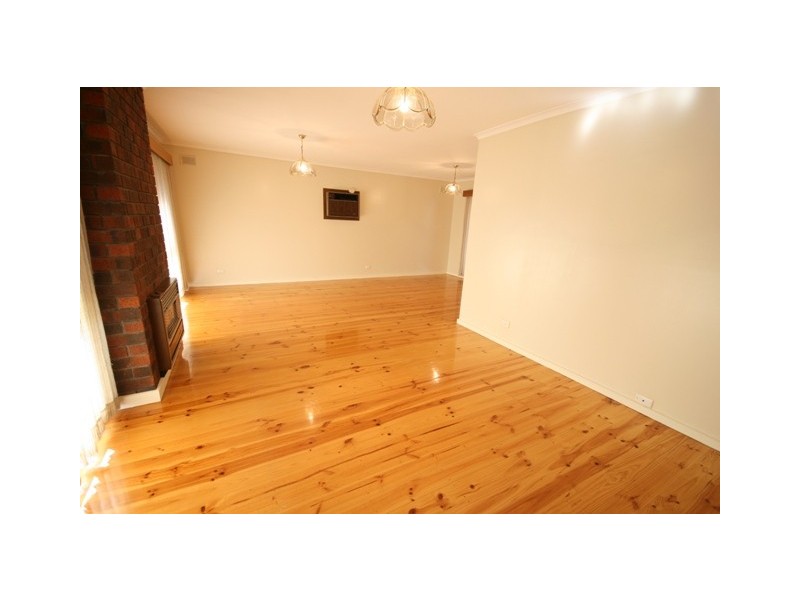 4 Balara Crescent, Flagstaff Hill SA 5159