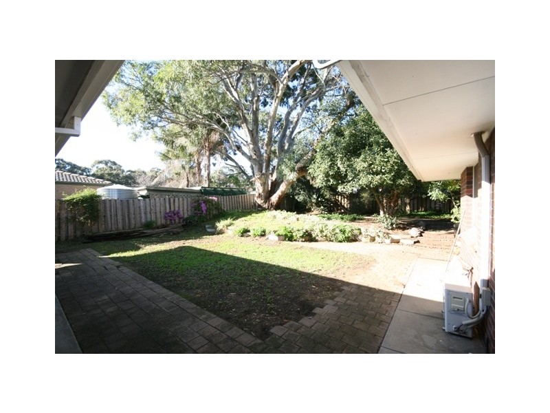 4 Balara Crescent, Flagstaff Hill SA 5159