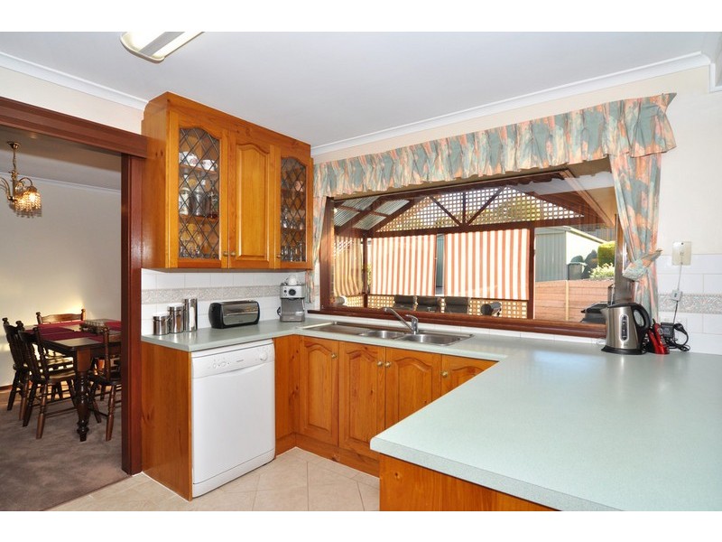 13 Musgrave Avenue, Aberfoyle Park SA 5159