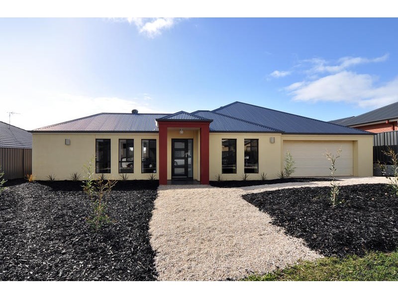 7 Coulter Street, Flagstaff Hill SA 5159