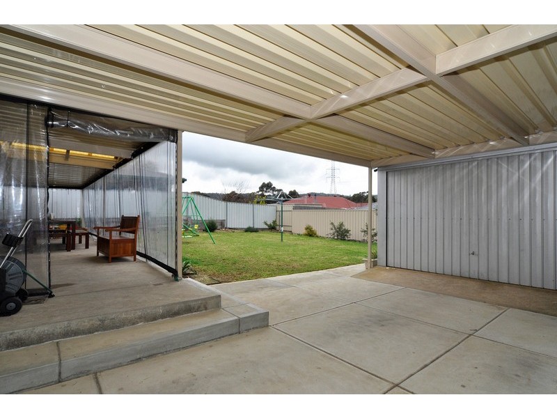 36 Torresan Crescent, Flagstaff Hill SA 5159